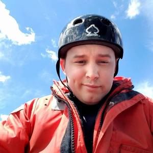 Meet your Posher, Dustin